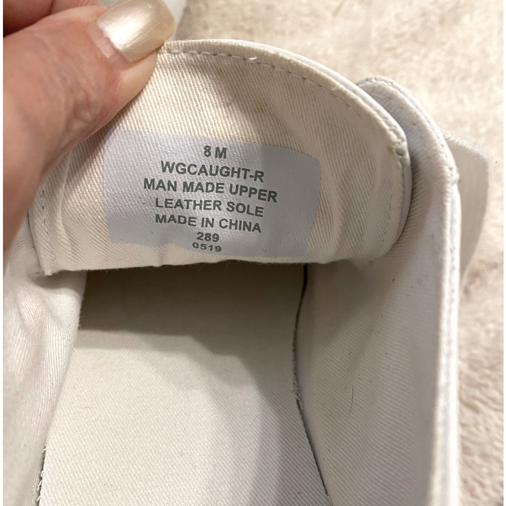 White Guess Tennis Shoes - Picture 7 of 8